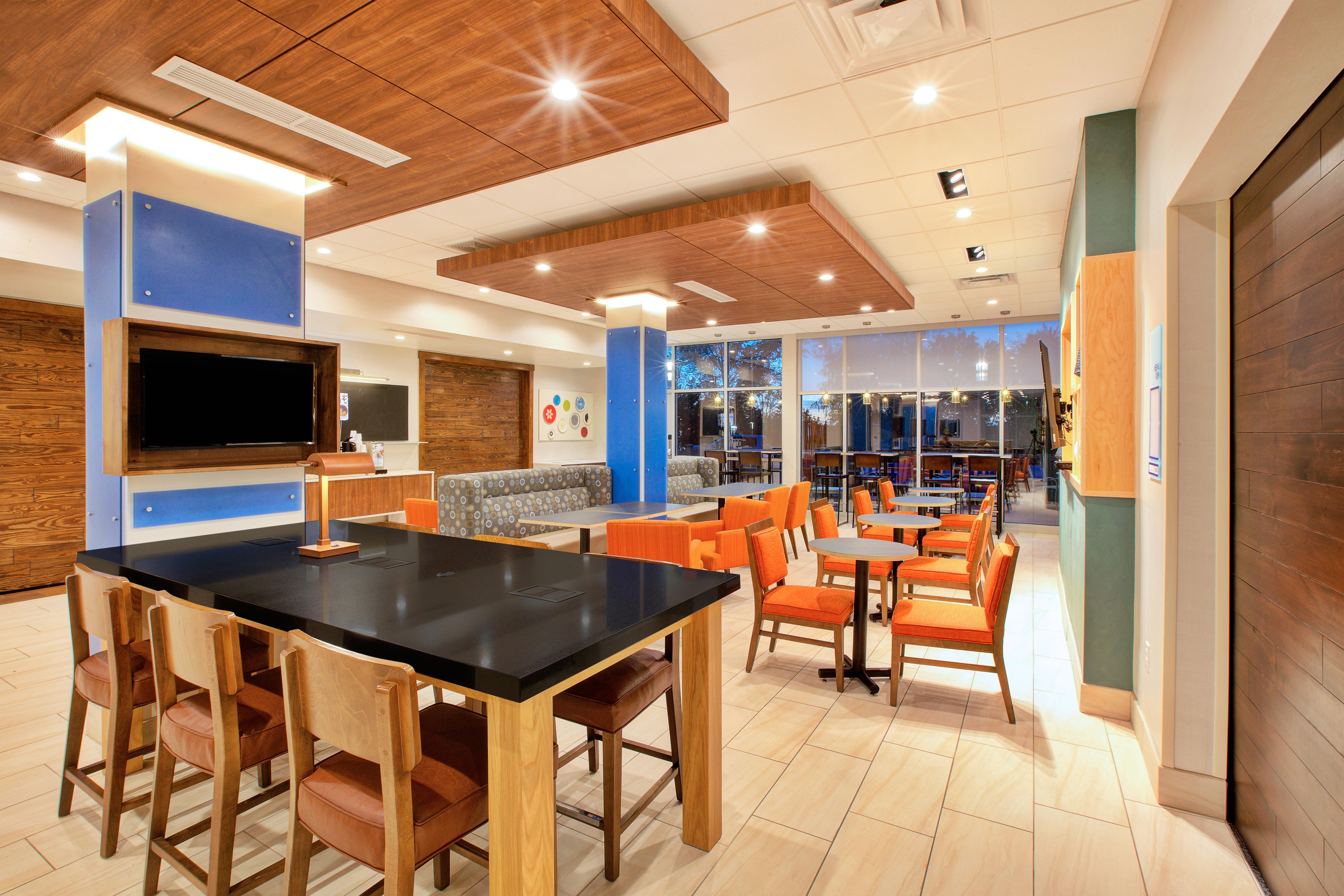 Express & By Ihg Hotel New Castle