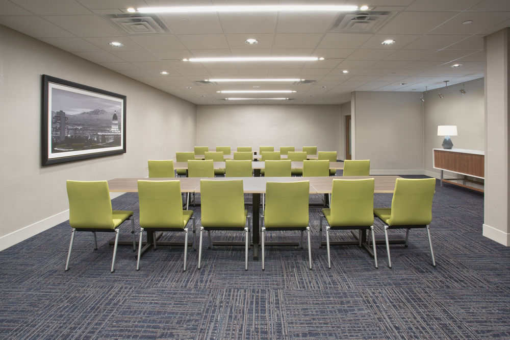 Express & By Ihg New Castle